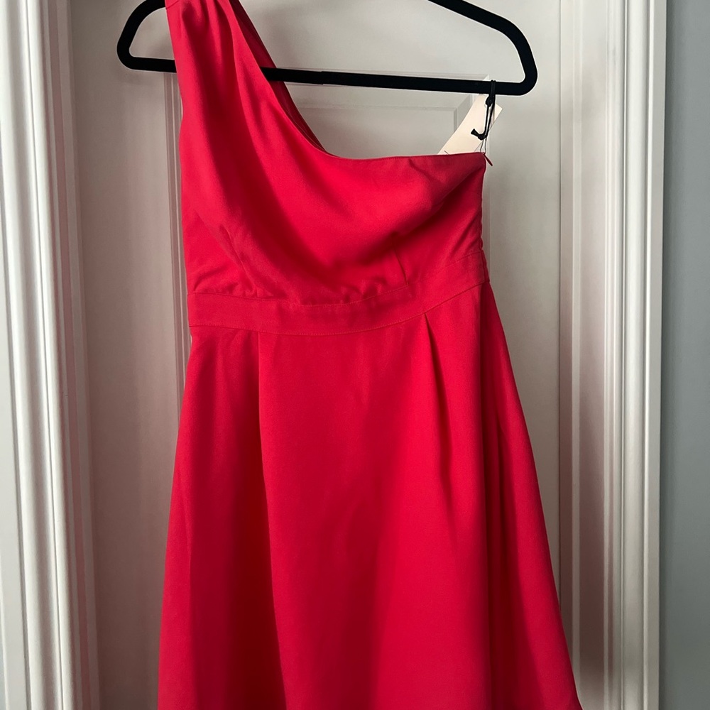 Elegant Hot Pink One-Shoulder Dress